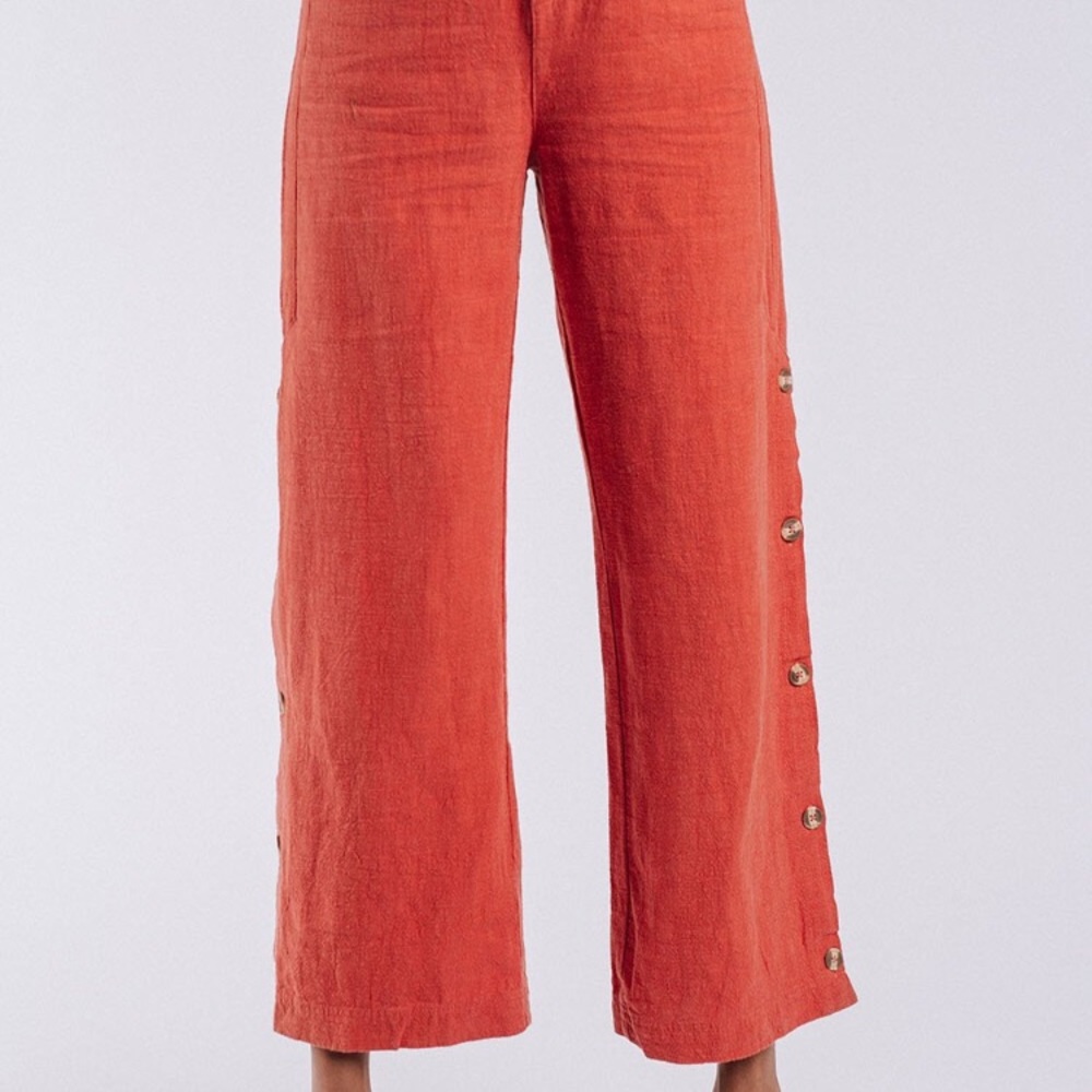 Side button linen pants